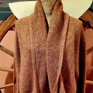 100% baby alpaca Sweater, Women's Hand-woven: A Touch of Sophistication, Luxurio